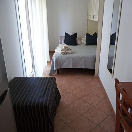 Residence Marlin Riccione Bagian luar foto